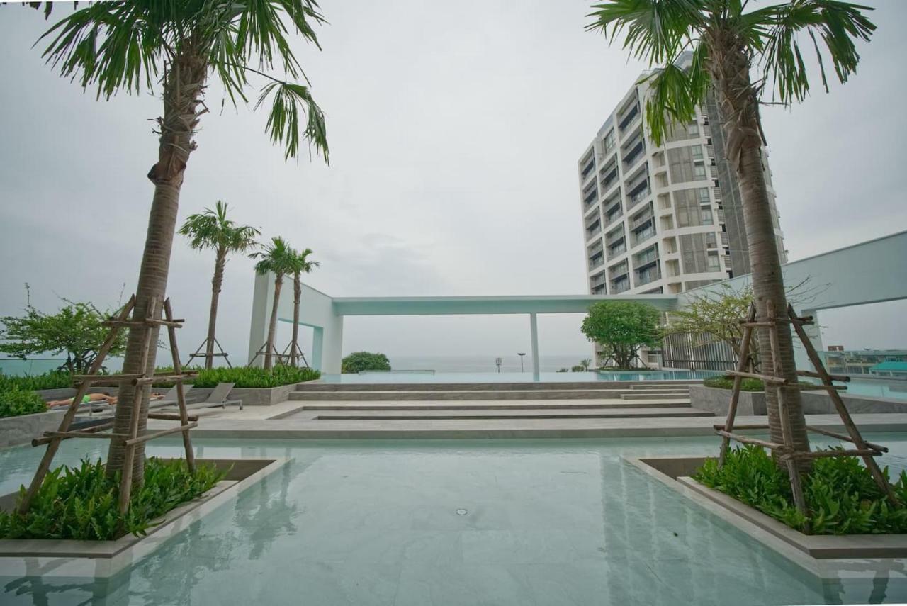 Ar Aeras Pattaya Apartment Exterior foto