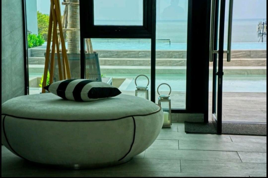 Ar Aeras Pattaya Apartment Exterior foto