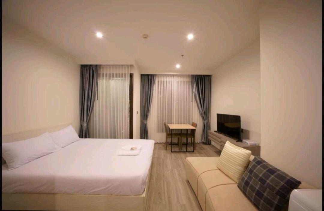 Ar Aeras Pattaya Apartment Exterior foto